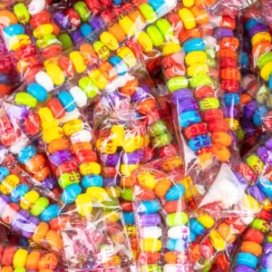 Individually wrapped candy necklaces in bulk, 1,000-count pack for vending machines, party favors, candy cranes, and goody bags