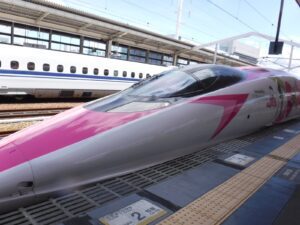 HELLO KITTY Shinkansen