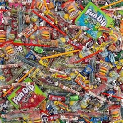 46 lb Assorted Candy Mix – 2200 Pieces