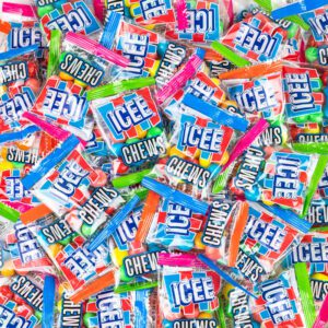 ICEE Chews - 150 Pieces Assorted Flavors in sweet shell with chewy center, perfect for claw machines, candy pusher machines, and party favors.